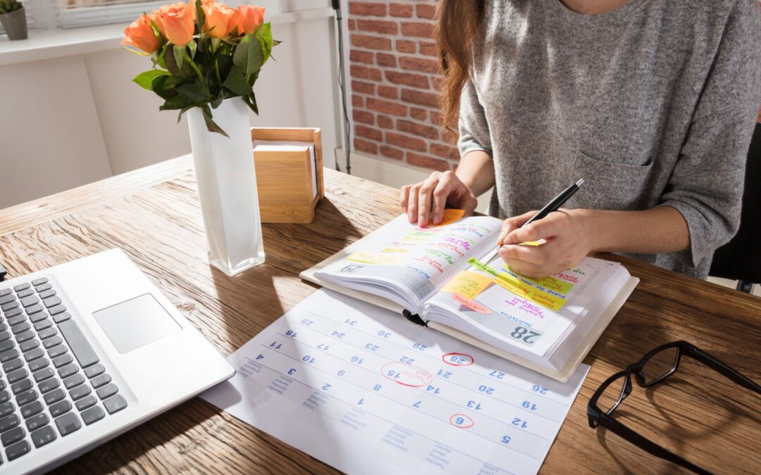 CONTROLLING YOUR HOURS