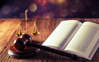 TRADE ARBITRATORS V LAWYER ARBITRATORS