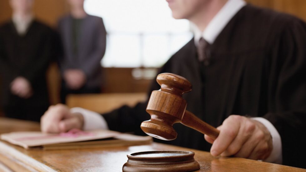 TRADE ARBITRATORS